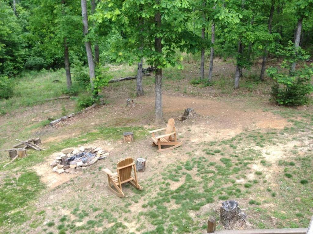 Ferienhaus Gas Fireplace, Firepit, And Cedar Adirondack Chair Spencer