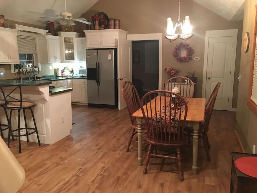 Gas Fireplace, Firepit, And Cedar Adirondack Chair Holiday home *